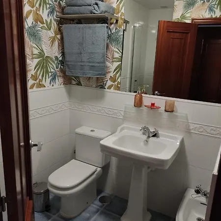 Portosin Lar Gayanes  (A Coruna)